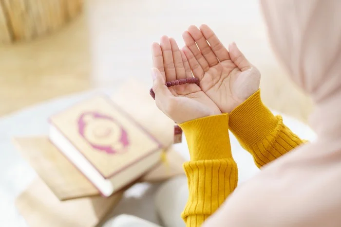 Doa Agar Orang yang Menyakiti Kita Menyesal dan Minta Maaf